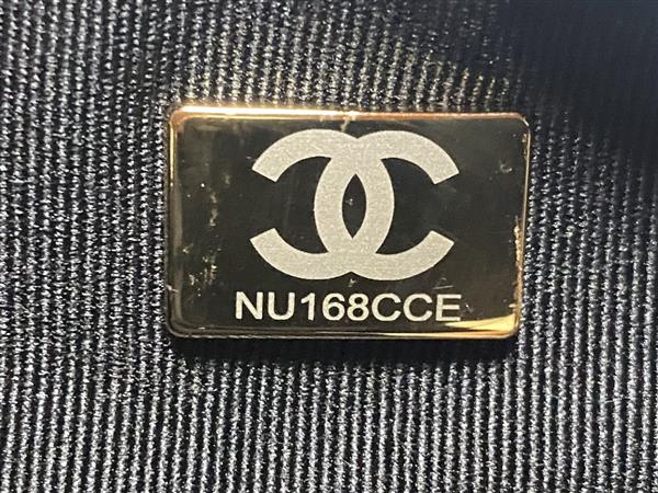 2026131204556354 900